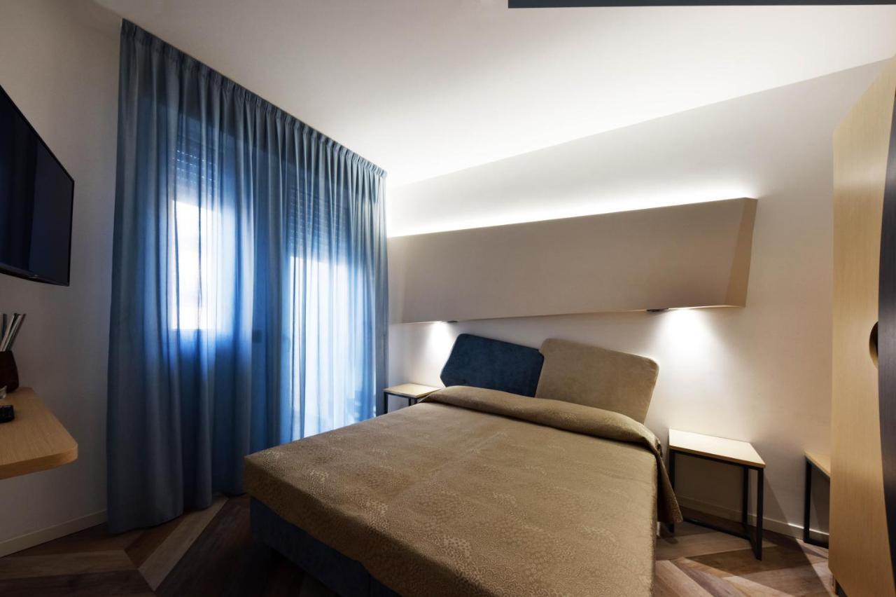 Color Hotel 3*